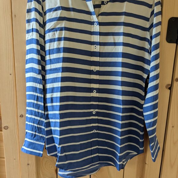 J. McLaughlin Bianca Button Up Blouse 100% Silk Long Sleeve Blue Striped Small - Picture 4 of 7